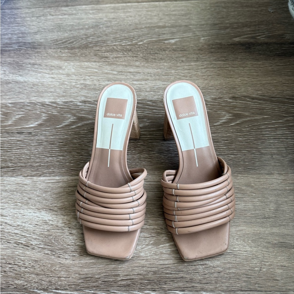 Dolce Vita Women's Tan Mules